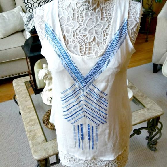 Violet & Claire Tops - NEW! BOHO White & BLUE Embroidered LAYERING Top